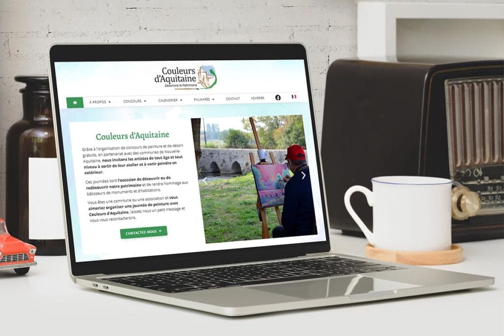 mockup présentant le site web Couleurs d'Aquitaine